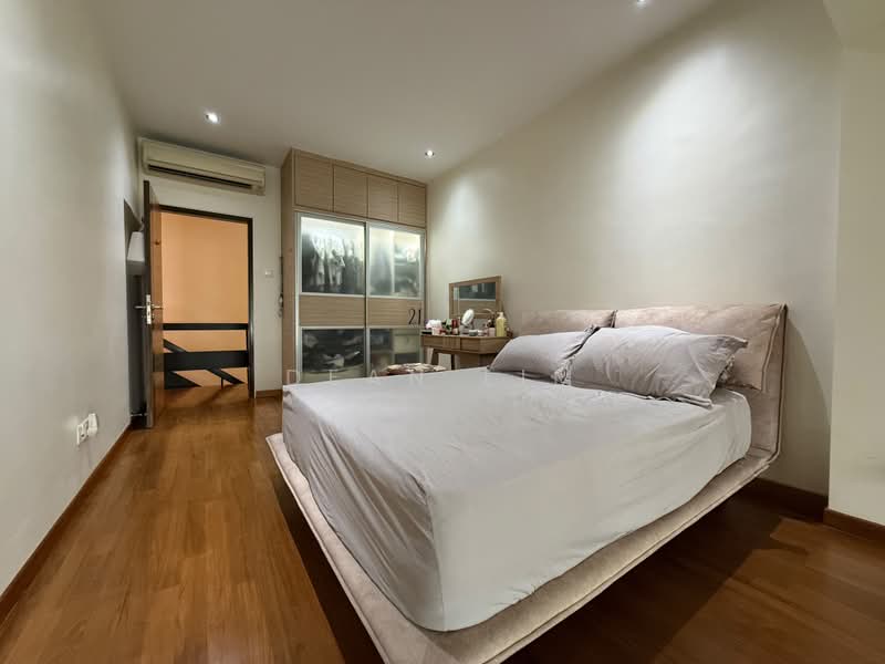 LANDED7772@ 2 Storey Inter Terrace in Kovan. Renovated. Move-in, , 4 Bedrooms, 2,700 sqft, Terraced House For Sale, by Dean Lim, 500196208 - PropertyGuru.com.sg