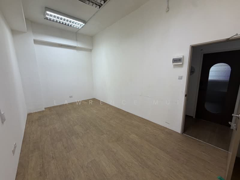 Mactaggart Building, 42 MacTaggart Road, 280 sqft, Light Industrial (B1) For Rent, by Lawrence Mui, 500196224 - Interior - CommercialGuru.com.sg