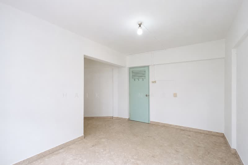 551 Jurong West Street 42, 551 Jurong West Street 42, 3 Bedrooms, 1,485 sqft, HDB Flat For Sale, by Haikal Nash, 500196230 - Master Bedroom - PropertyGuru.com.sg