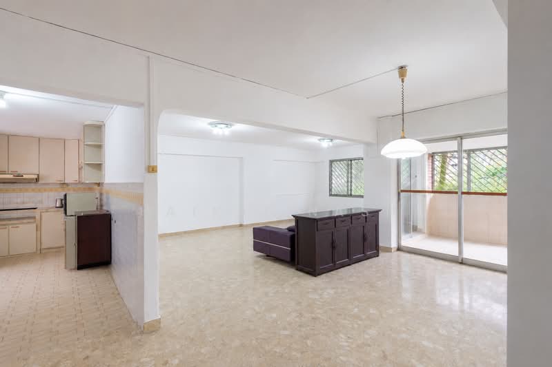551 Jurong West Street 42, 551 Jurong West Street 42, 3 Bedrooms, 1,485 sqft, HDB Flat For Sale, by Haikal Nash, 500196230 - Living & Dining Area - PropertyGuru.com.sg