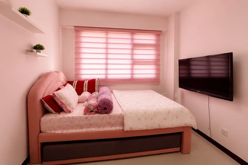 362B Sembawang Crescent, 362B Sembawang Crescent, 2 Bedrooms, 732 sqft, HDB Flat For Sale, by Asyraaf TCR, 500196233 - Bedroom - PropertyGuru.com.sg