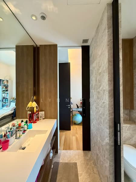 Leedon Residence, 6 Leedon Heights, 4 Bedrooms, 3,746 sqft, Condominium For Sale, by Lynn Er, 500196237 - Bedroom - PropertyGuru.com.sg
