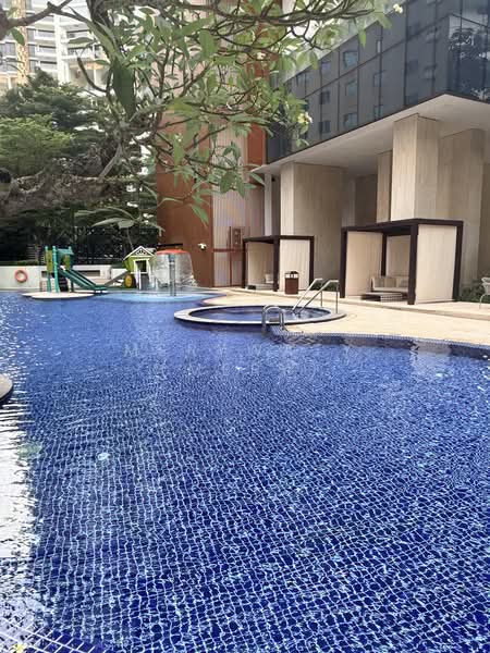 The Ritz-Carlton Residences, 65 Cairnhill Road, 4 Bedrooms, 2,831 sqft, Condominium For Sale, by Merywaty (Mery), 500196246 - Pool - PropertyGuru.com.sg