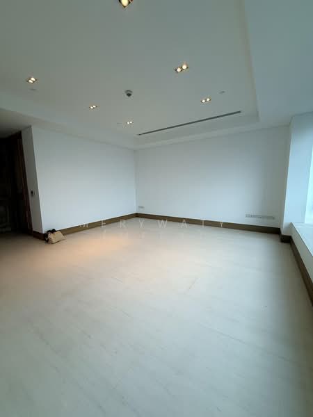 The Ritz-Carlton Residences, 65 Cairnhill Road, 4 Bedrooms, 2,831 sqft, Condominium For Sale, by Merywaty (Mery), 500196246 - PropertyGuru.com.sg