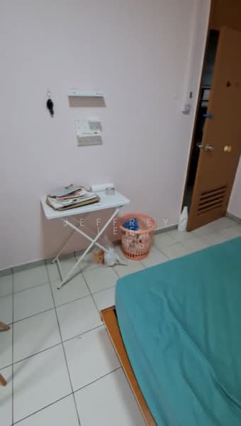 523 Hougang Avenue 6, 523 Hougang Avenue 6, Room Rental, 200 sqft, HDB Flat For Rent, by Jeffrey Lee, 500196250 - Bedroom - PropertyGuru.com.sg