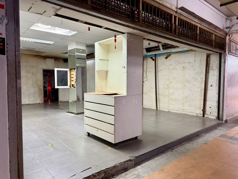166 Bukit Batok West Ave 8, 166 Bukit Batok West Ave 8, 422 sqft, Shop / Shophouse For Rent, by Allan Zheng 鄭黎, 500196253 - Interior - CommercialGuru.com.sg
