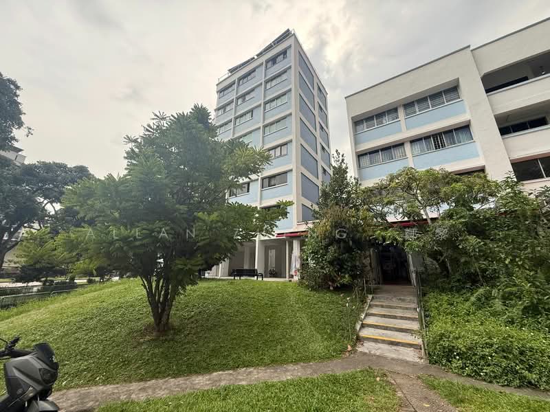 166 Bukit Batok West Ave 8, 166 Bukit Batok West Ave 8, 422 sqft, Shop / Shophouse For Rent, by Allan Zheng 鄭黎, 500196253 - Exterior - CommercialGuru.com.sg
