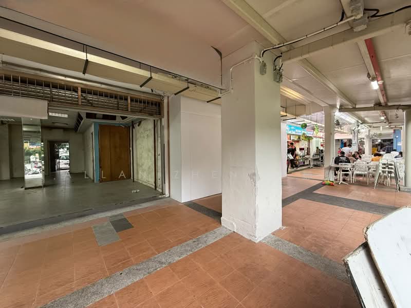 166 Bukit Batok West Ave 8, 166 Bukit Batok West Ave 8, Dairy Farm / Bukit Panjang / Choa Chu Kang, 422 sqft, Shop / Shophouse For Rent, by Allan Zheng 鄭黎, 500196253 - Exterior - CommercialGuru.com.sg