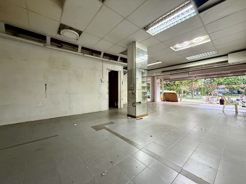 166 Bukit Batok West Ave 8, 166 Bukit Batok West Ave 8, Dairy Farm / Bukit Panjang / Choa Chu Kang, 422 sqft, Shop / Shophouse For Rent, by Allan Zheng 鄭黎, 500196253 - Interior - CommercialGuru.com.sg