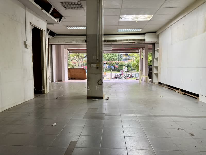 166 Bukit Batok West Ave 8, 166 Bukit Batok West Ave 8, Dairy Farm / Bukit Panjang / Choa Chu Kang, 422 sqft, Shop / Shophouse For Rent, by Allan Zheng 鄭黎, 500196253 - Interior - CommercialGuru.com.sg
