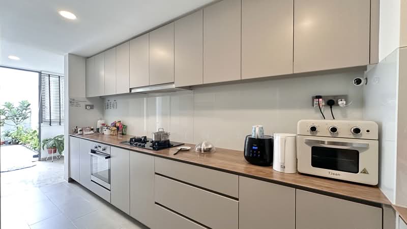 Riversails, 6 Upper Serangoon Crescent, 4 Bedrooms, 2,637 sqft, Condominium For Sale, by Eileen Siu, 500196261 - Kitchen - PropertyGuru.com.sg