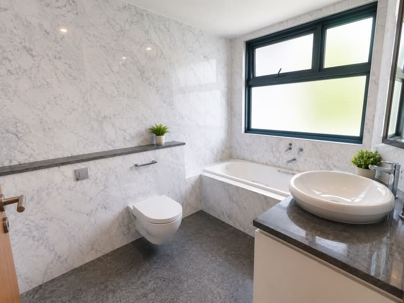 Goldenhill Villas, Golden Drive, 4 Bedrooms, 5,007 sqft, Terraced House For Rent, by Shirley Seng, 500196265 - Bathroom - PropertyGuru.com.sg