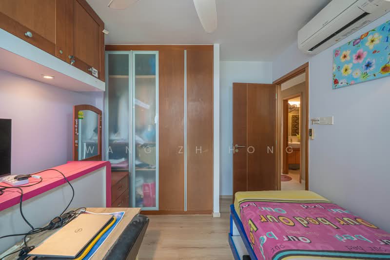 Changi Rise Condo, 16 Simei Rise, 3 Bedrooms, 1,259 sqft, Condominium For Sale, by Wang ZhiHong, 500196272 - Bedroom - PropertyGuru.com.sg