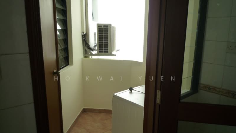 Eastvale, 31 Pasir Ris Drive 3, 3 Bedrooms, 1,959 sqft, Condominium For Sale, by Ho Kwai Yuen, 500196273 - Interior - PropertyGuru.com.sg