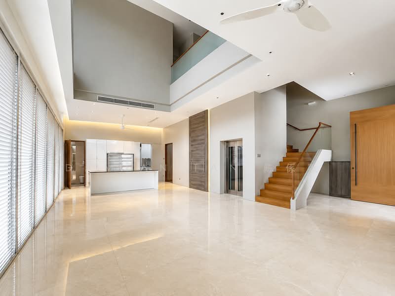 ⭐️WITHIN 1 KM OF RGPS⭐️NEAR TAN KAH KEE MRT STATION⭐️MODERN DESIGN WELL-KEPT 2.5-STY SEMI-D ⭐️, Hillcrest Road Watten Estate Greenwood Greendale Greenmead Greenpark Shelford Park Vale Linden Pandan Naga Sari Vanda Namly Duchess Princess Of Wales King's Queen's Duke's Coronation University Kheam Hock Unggas Seni Bahasa Tudor Tempua Sejarah Hua, 5 Bedrooms, 4,725 sqft, Semi-Detached House For Sale, by Damian Tan 陈係赈, 500196295 - Living Room - PropertyGuru.com.sg
