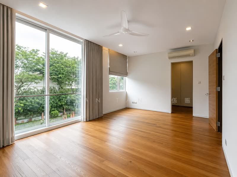 ⭐️WITHIN 1 KM OF RGPS⭐️NEAR TAN KAH KEE MRT STATION⭐️MODERN DESIGN WELL-KEPT 2.5-STY SEMI-D ⭐️, Hillcrest Road Watten Estate Greenwood Greendale Greenmead Greenpark Shelford Park Vale Linden Pandan Naga Sari Vanda Namly Duchess Princess Of Wales King's Queen's Duke's Coronation University Kheam Hock Unggas Seni Bahasa Tudor Tempua Sejarah Hua, 5 Bedrooms, 4,725 sqft, Semi-Detached House For Sale, by Damian Tan 陈係赈, 500196295 - Bedroom - PropertyGuru.com.sg