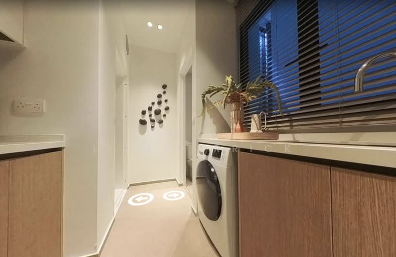 The Hillshore, 292 Pasir Panjang Rd, 2 Bedrooms, 829 sqft, Condominium For Sale, by Liew Derrick, 500196296 - Corridor - PropertyGuru.com.sg