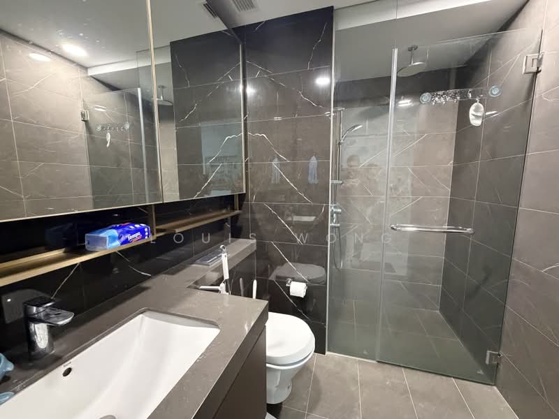 The Florence Residences, 99 Hougang Avenue 2, 1 Bedroom, 527 sqft, Condominium For Sale, by Louis Wong, 500196302 - Bathroom - PropertyGuru.com.sg