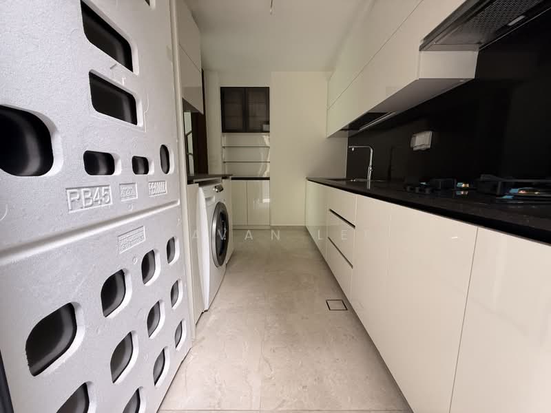 Belgravia Ace, Belgravia Drive, 6 Bedrooms, 4,058 sqft, Semi-Detached House For Sale, by Gavan Lee, 500196314 - Kitchen - PropertyGuru.com.sg