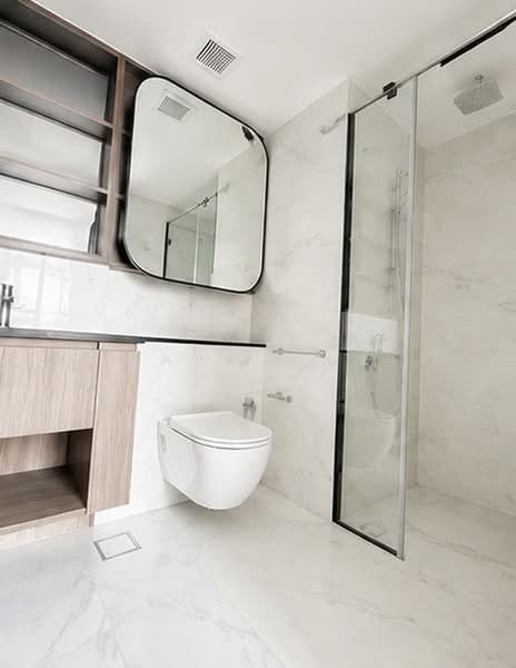 Sceneca Residence, 28 Tanah Merah Kechil Link, 3 Bedrooms, 1,044 sqft, Condominium For Rent, by Lawrence Khoo, 500196315 - Bathroom - PropertyGuru.com.sg