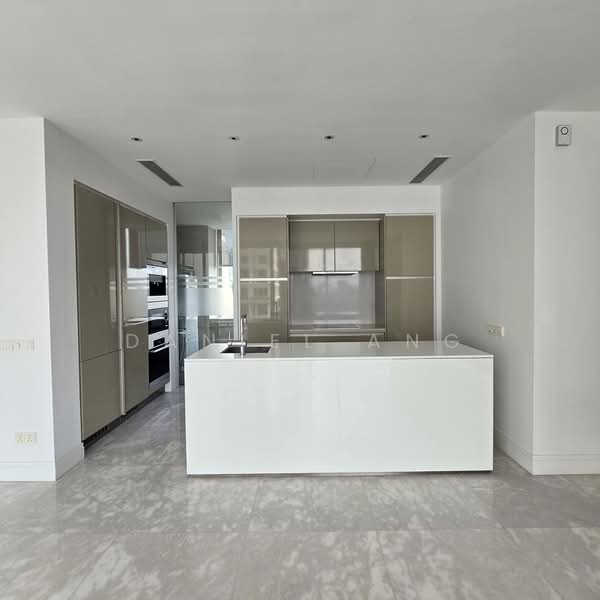 Ardmore II, 2 Ardmore Park, 4 Bedrooms, 2,024 sqft, Condominium For Rent, by Daniel Ang, 500196325 - Kitchen - PropertyGuru.com.sg
