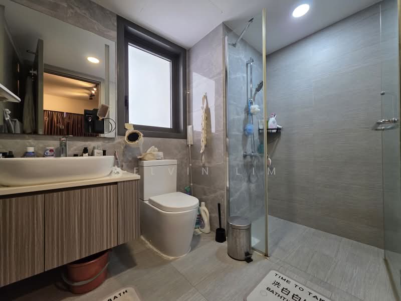Northwave EC, 111 Woodlands View, 3 Bedrooms, 990 sqft, Executive Condominium For Sale, by Melvin Lim, 500196328 - Bathroom - PropertyGuru.com.sg