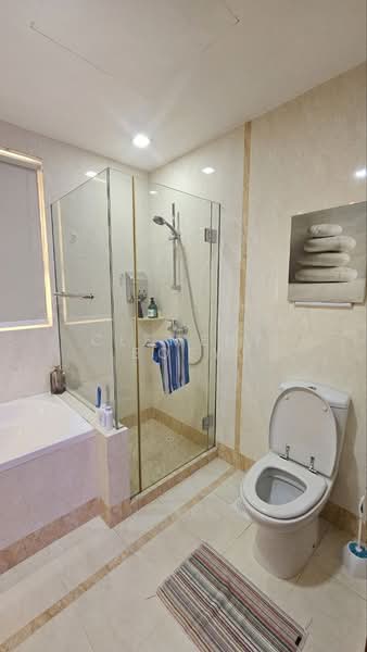 Sims Green, 7 Lorong 27A Geylang, 3 Bedrooms, 2,153 sqft, Apartment For Sale, by Clement Boey, 500196330 - Bathroom - PropertyGuru.com.sg