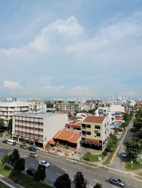 Parc Esta, 906 Sims Avenue, 2 Bedrooms, 635 sqft, Condominium For Rent, by Daphne Phoa, 500196342 - Balcony unblock View - PropertyGuru.com.sg