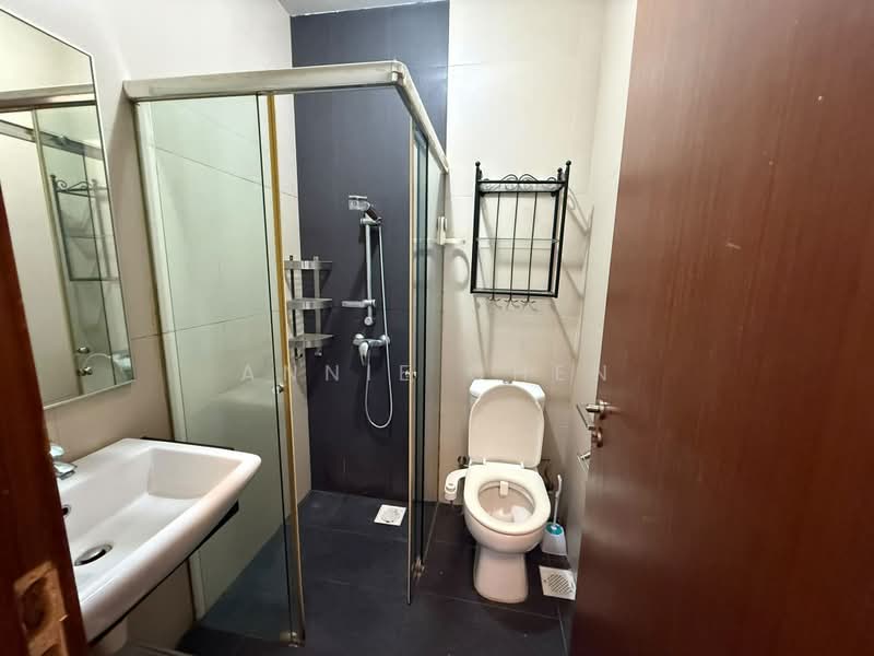 Parc Elegance, 13 Telok Kurau Road, 2 Bedrooms, 570 sqft, Condominium For Rent, by Annie Chen, 500196348 - Bathroom - PropertyGuru.com.sg