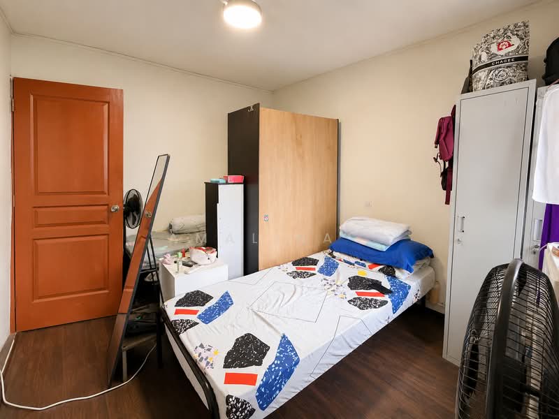 247 Jurong East Street 24, 247 Jurong East Street 24, 2 Bedrooms, 732 sqft, HDB Flat For Sale, by Amalina ., 500196350 - Bedroom - PropertyGuru.com.sg