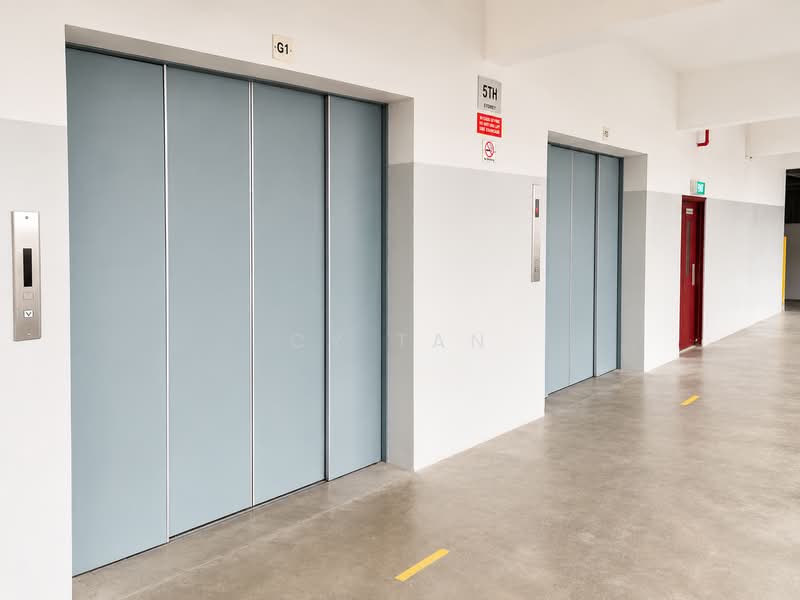 Richfield Industrial Centre, 122 Eunos Avenue 7, 1,518 sqft, Light Industrial (B1) For Sale, by CY TAN, 500196351 - Corridor - CommercialGuru.com.sg
