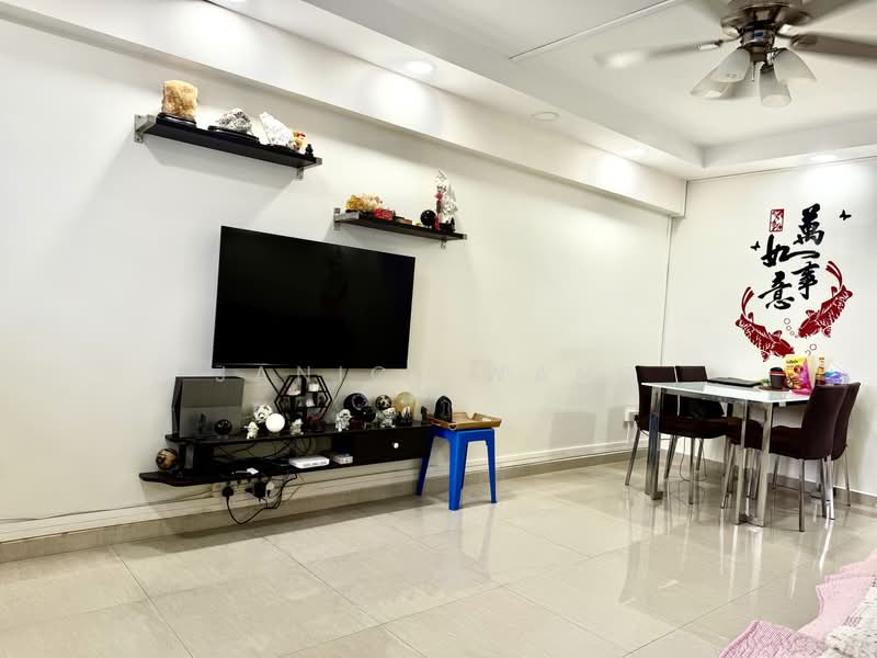 486 Admiralty Link, 486 Admiralty Link, 3 Bedrooms, 979 sqft, HDB Flat For Sale, by Janice Wang, 500196377 - Living Room - PropertyGuru.com.sg