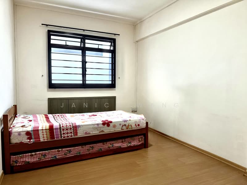 486 Admiralty Link, 486 Admiralty Link, 3 Bedrooms, 979 sqft, HDB Flat For Sale, by Janice Wang, 500196377 - Bedroom - PropertyGuru.com.sg