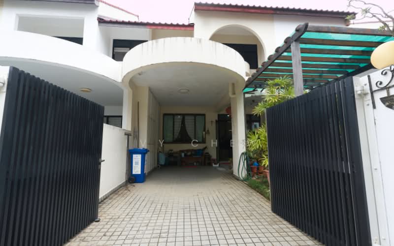 Bedok Ria, Bedok Ria Crescent, 4 Bedrooms, 2,000 sqft, Terraced House For Sale, by Ivy Chew, 500196380 - Exterior - PropertyGuru.com.sg