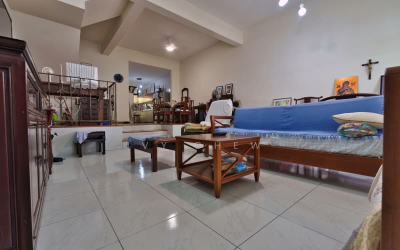 Bedok Ria, Bedok Ria Crescent, 4 Bedrooms, 2,000 sqft, Terraced House For Sale, by Ivy Chew, 500196380 - Living Room - PropertyGuru.com.sg