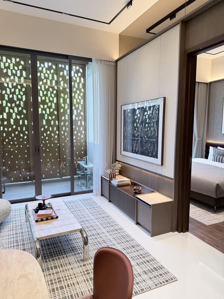 Parksuites, 18 Holland Grove Road, 1 Bedroom, 624 sqft, Condominium For Sale, by Jayson Lin, 500196387 - Living Room - PropertyGuru.com.sg
