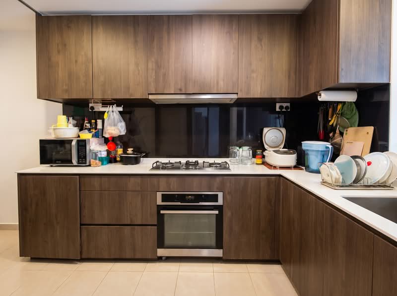 iNz Residence, 70 Choa Chu Kang Avenue 5, 5 Bedrooms, 1,711 sqft, Condominium For Rent, by Edrick Chooi, 500196400 - Kitchen - PropertyGuru.com.sg