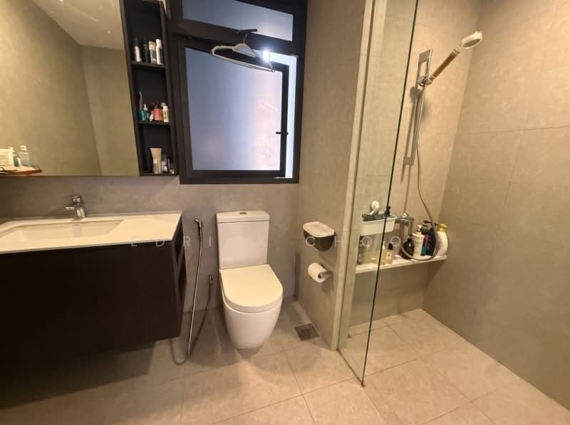 iNz Residence, 70 Choa Chu Kang Avenue 5, 5 Bedrooms, 1,711 sqft, Condominium For Rent, by Edrick Chooi, 500196400 - Bathroom - PropertyGuru.com.sg