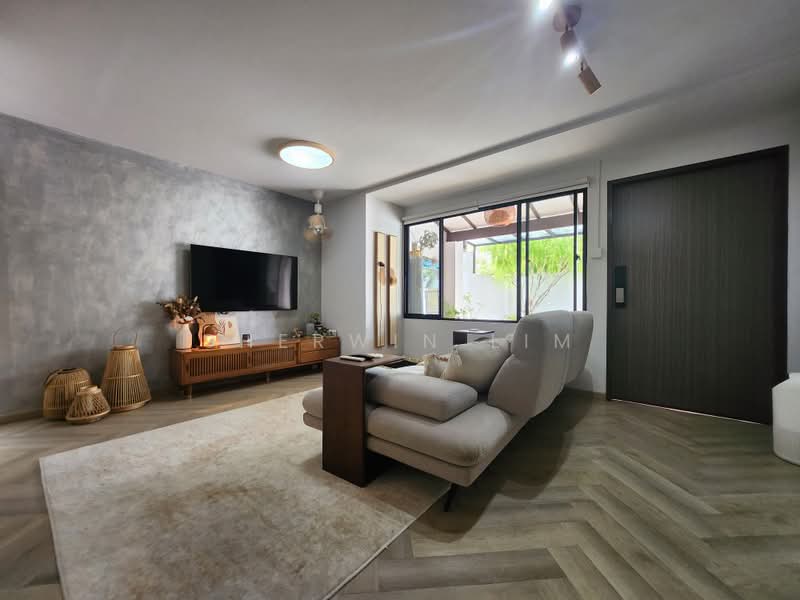 40 Jalan Bahagia, 40 Jalan Bahagia, 3 Bedrooms, 980 sqft, HDB Flat For Sale, by Sherwin Lim, 500196406 - Living Room - PropertyGuru.com.sg