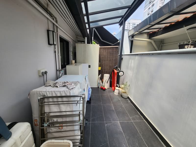 40 Jalan Bahagia, 40 Jalan Bahagia, 3 Bedrooms, 980 sqft, HDB Flat For Sale, by Sherwin Lim, 500196406 - Balcony - PropertyGuru.com.sg