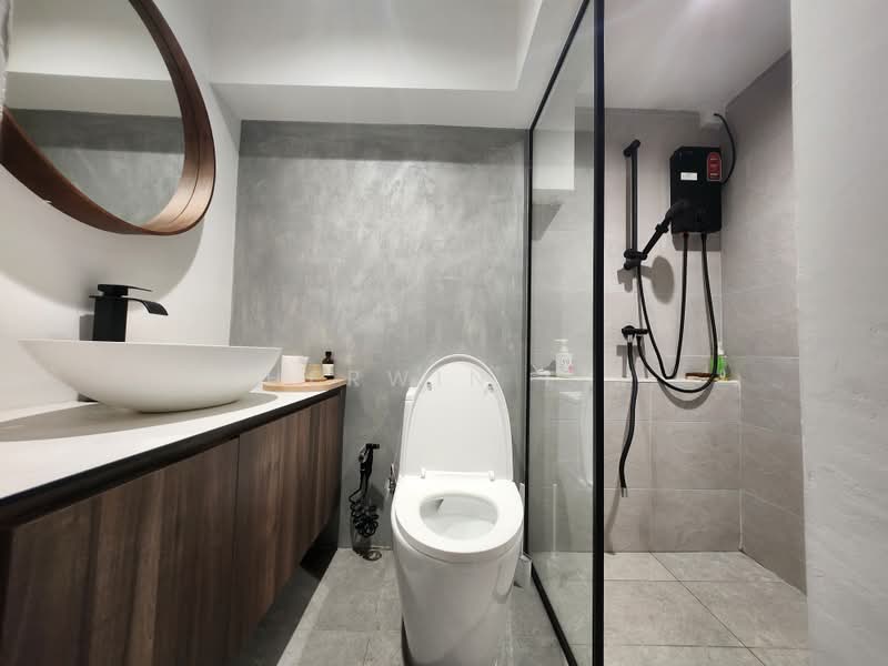 40 Jalan Bahagia, 40 Jalan Bahagia, 3 Bedrooms, 980 sqft, HDB Flat For Sale, by Sherwin Lim, 500196406 - Bathroom - PropertyGuru.com.sg