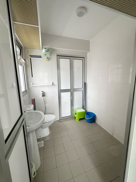 222A Sumang Lane, 222A Sumang Lane, 1 Bedroom, 517 sqft, HDB Flat For Sale, by Amanda Huang, 500196410 - Bathroom - PropertyGuru.com.sg