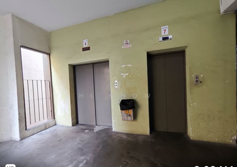 Tong Lee Building, 35 Kallang Pudding Road, 2,799 sqft, Light Industrial (B1) For Rent, by HL Chow, 500196415 - Corridor - CommercialGuru.com.sg