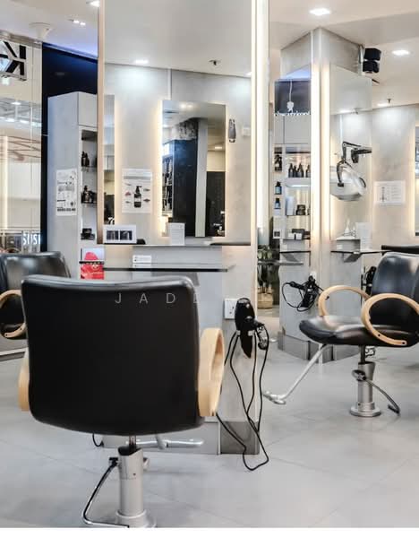 Bukit Timah Shopping Centre, 170 Upper Bukit Timah Road, 180 sqft, Mall Shop For Rent, by Jade Lee, 500196418 - Interior - CommercialGuru.com.sg