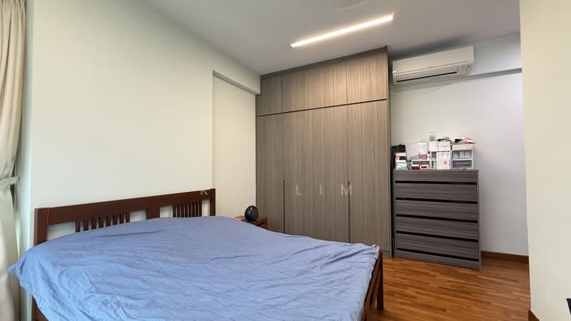 Windermere, 32 Choa Chu Kang Street 64, 3 Bedrooms, 1,453 sqft, Condominium For Sale, by Kin Lim, 500196425 - Bedroom - PropertyGuru.com.sg