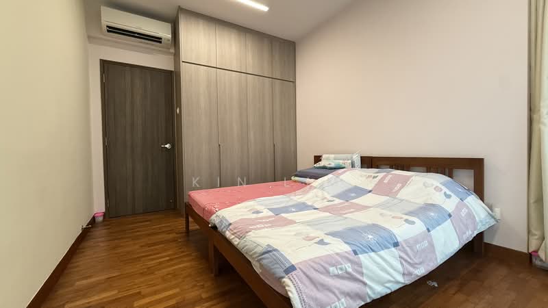 Windermere, 32 Choa Chu Kang Street 64, 3 Bedrooms, 1,453 sqft, Condominium For Sale, by Kin Lim, 500196425 - Bedroom - PropertyGuru.com.sg