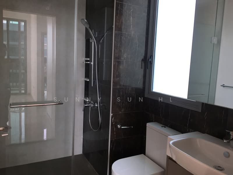 The Glades, 10 Bedok Rise, 2 Bedrooms, 624 sqft, Condominium For Sale, by Sunny Sun HL, 500196426 - Bathroom - PropertyGuru.com.sg