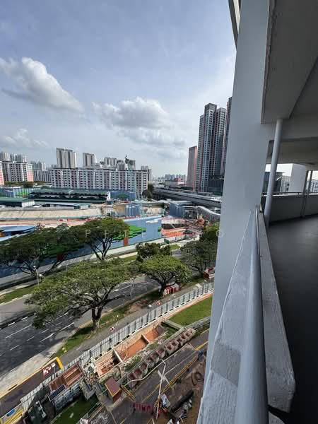 320 Clementi Avenue 4, 320 Clementi Avenue 4, 2 Bedrooms, 720 sqft, HDB Flat For Rent, by PETER HO, 500196429 - Exterior - PropertyGuru.com.sg