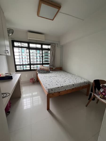628 Jurong West Street 65, 628 Jurong West Street 65, 4 Bedrooms, 1,399 sqft, HDB Flat For Sale, by Elva Elva Ouyang, 500196431 - Bedroom - PropertyGuru.com.sg