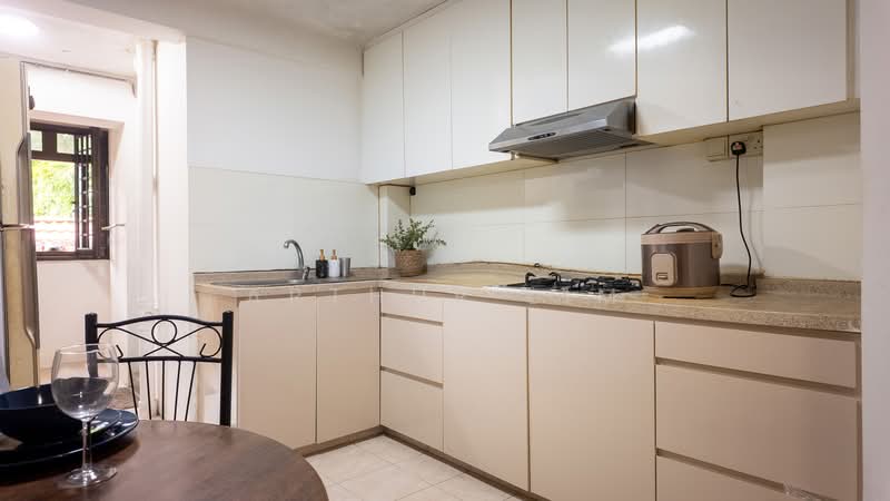 8 Selegie Road, 8 Selegie Road, 6 Bedrooms, 1,205 sqft, HDB Flat For Sale, by Arthur Lim, 500196433 - Kitchen - PropertyGuru.com.sg